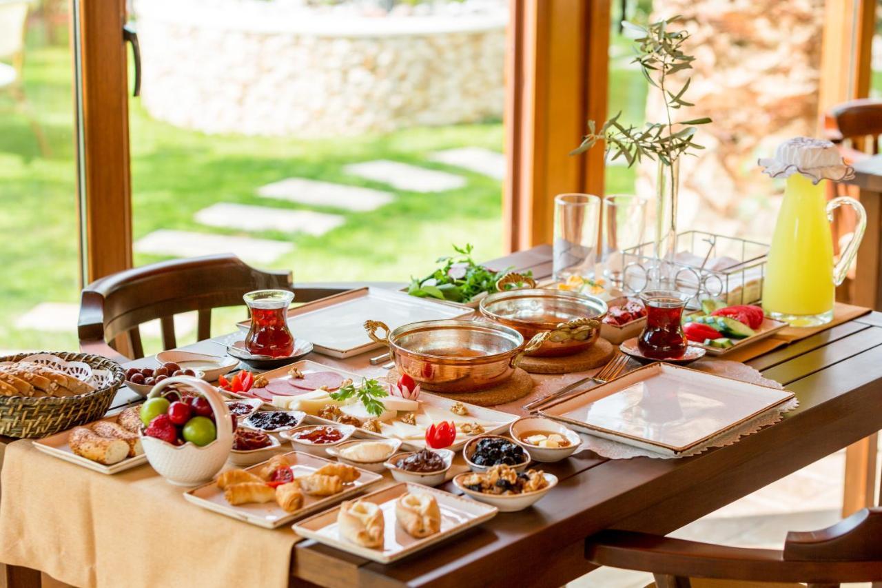 Cunda Oezerbey Konagi (Adults Only) Ayvalik Exterior foto