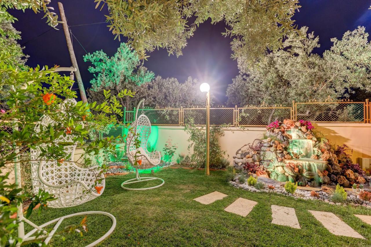 Cunda Oezerbey Konagi (Adults Only) Ayvalik Exterior foto