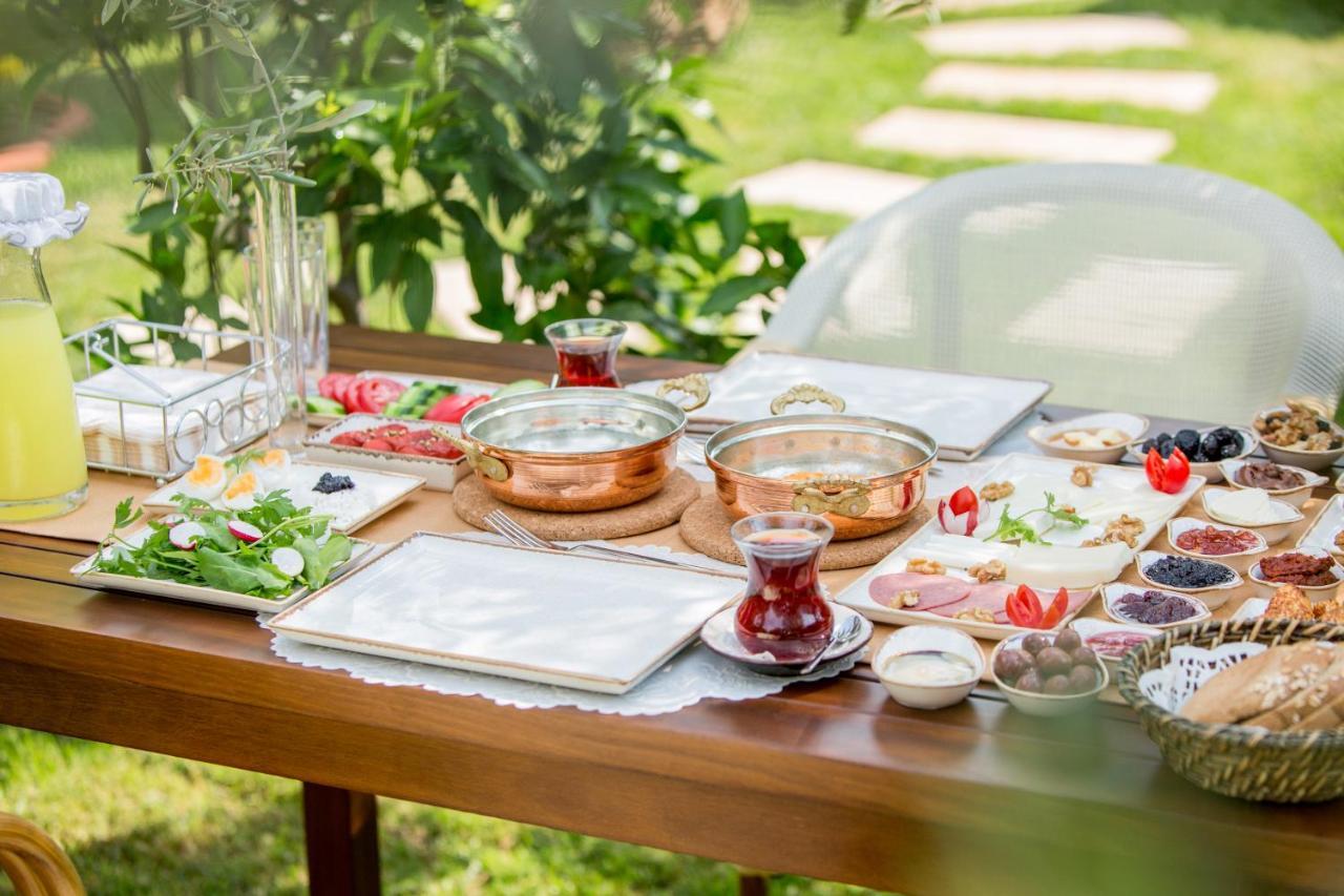 Cunda Oezerbey Konagi (Adults Only) Ayvalik Exterior foto